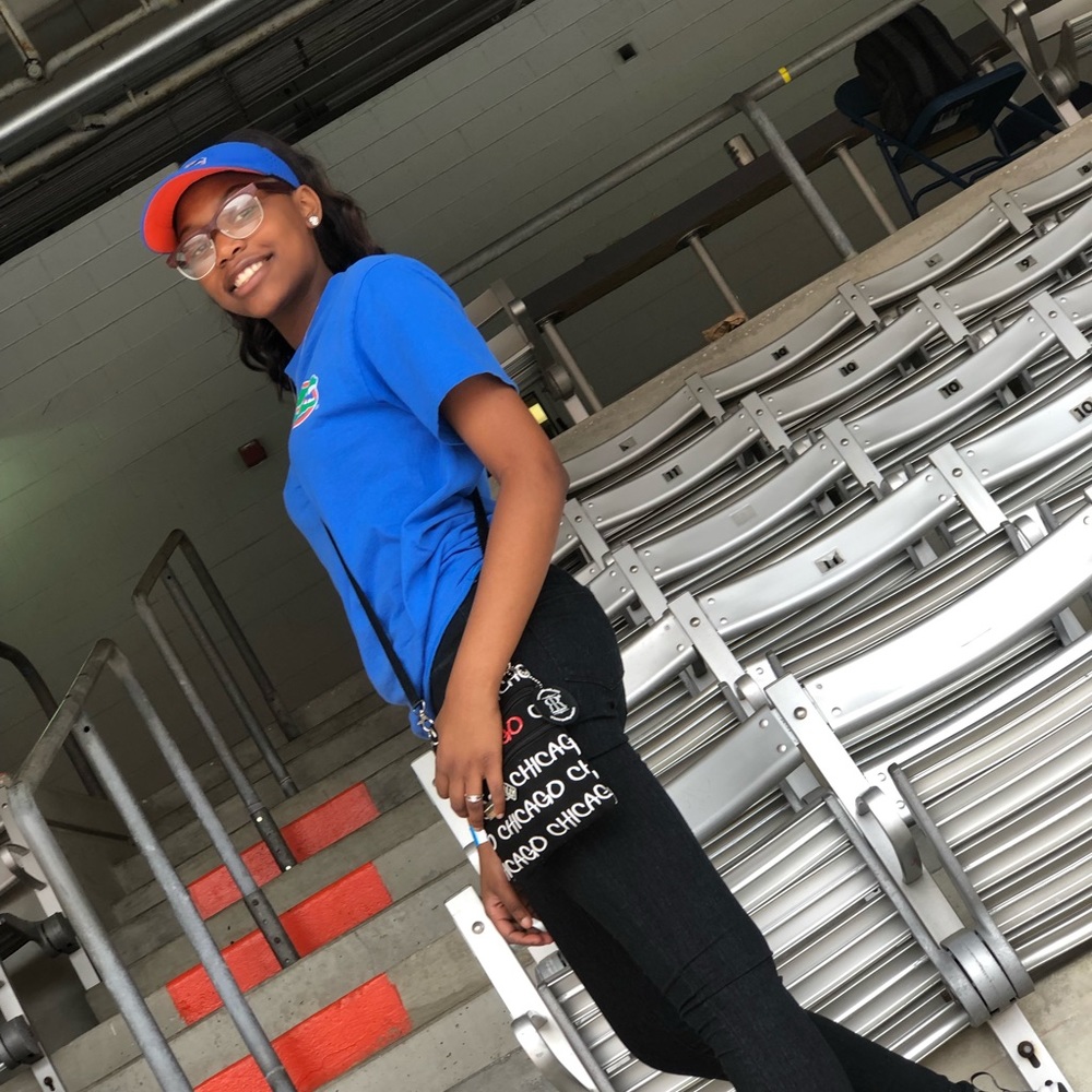 Meet your Posher, E’niya